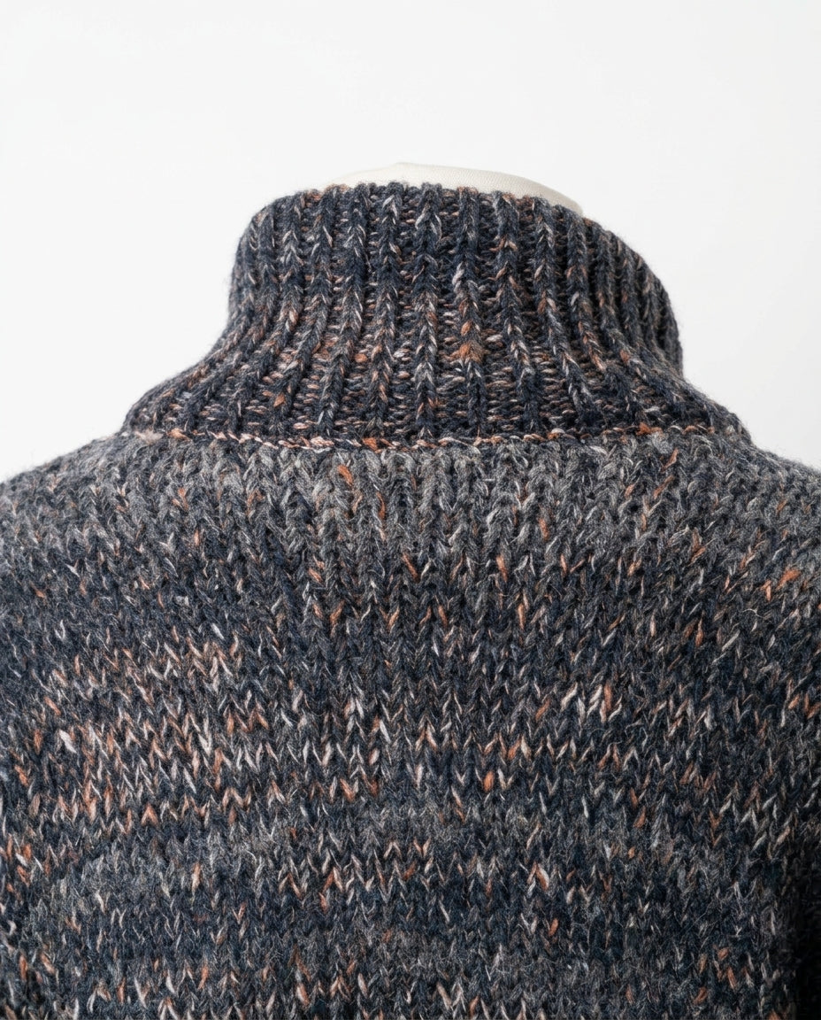Maglia con collo melange