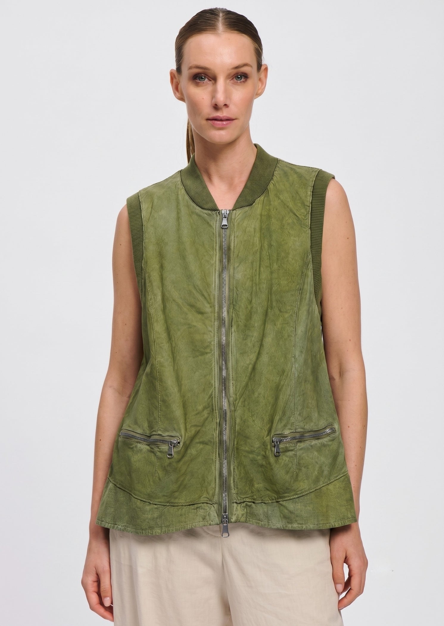 Gilet in Pelle con Inserti in Lino